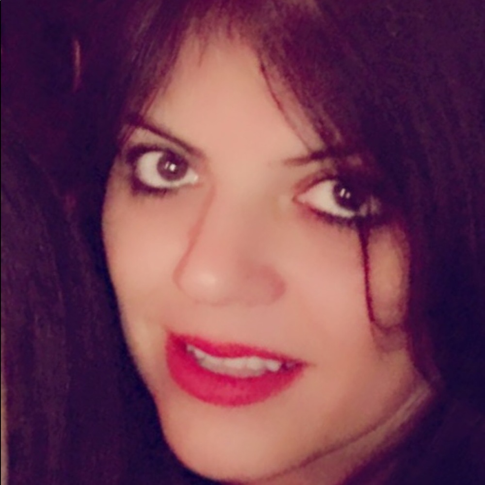 Meet your Posher, Pegah